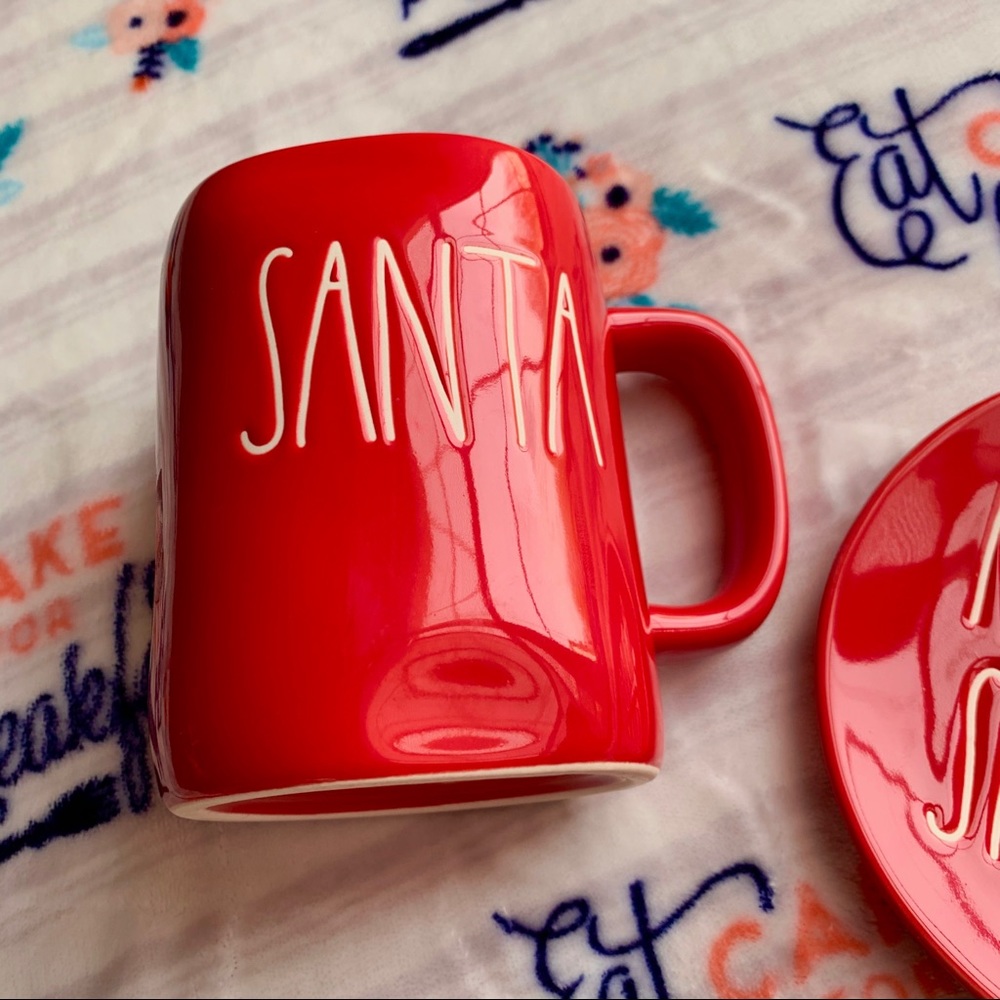 Rae Dunn Christmas Plate & Mug - Picture 3 of 4